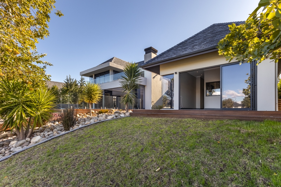 To Let 3 Bedroom Property for Rent in Pearl Valley at Val de Vie Western Cape